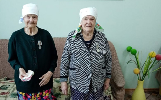 Вручение юбилейных медалей